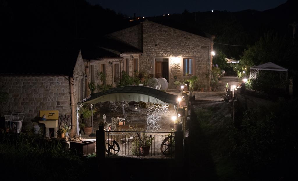 Bed and Breakfast San Noto Antica Residenza Di Caccia Ficarra Zewnętrze zdjęcie