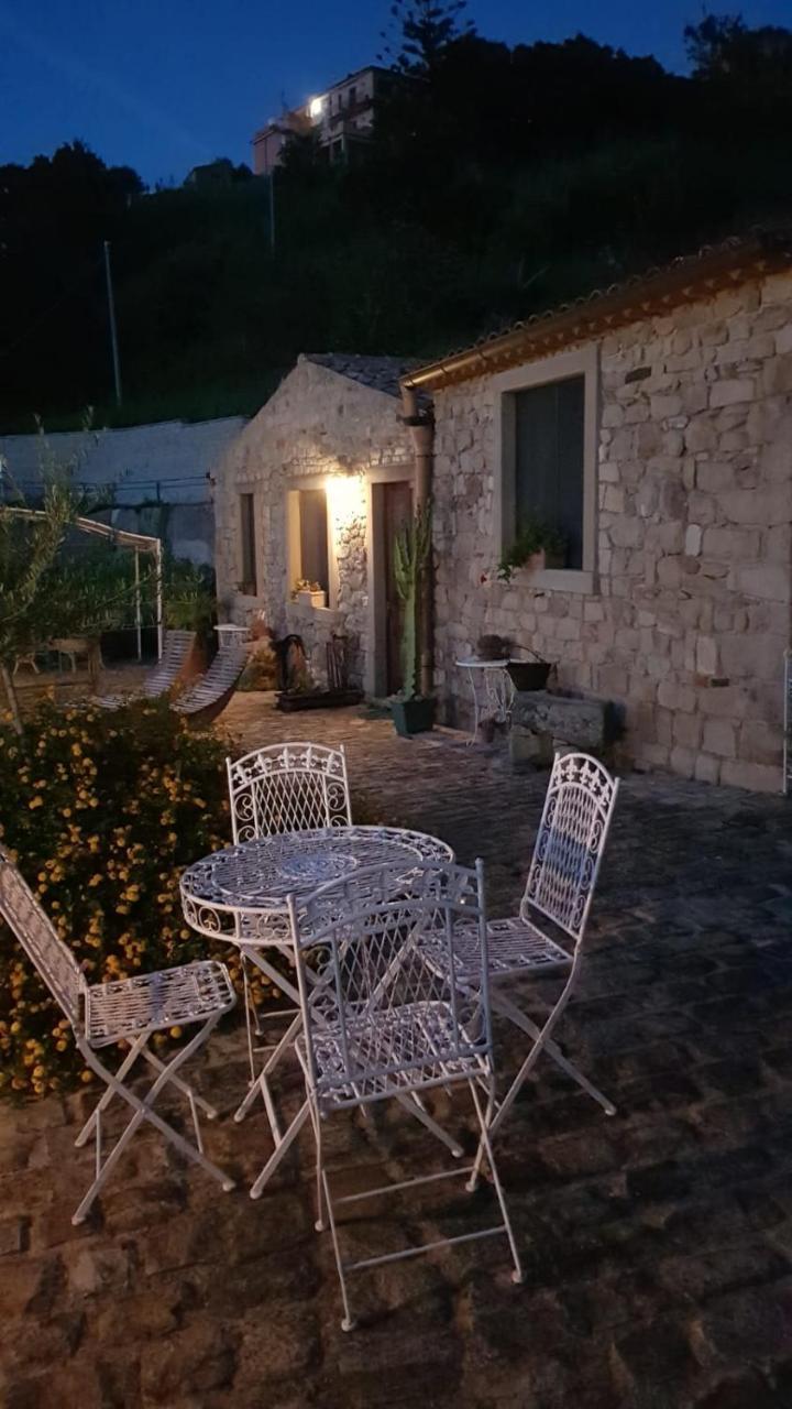 Bed and Breakfast San Noto Antica Residenza Di Caccia Ficarra Zewnętrze zdjęcie